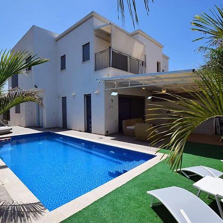 אמה וילה ריזורט Hadera Exterior foto